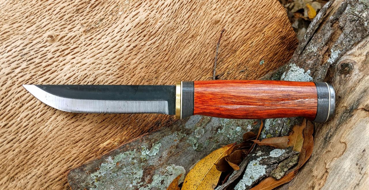 Knife Detail